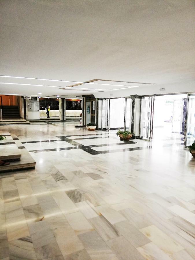 Jupiter 1 Bedroom Zen Appartment Беналмадена Екстериор снимка